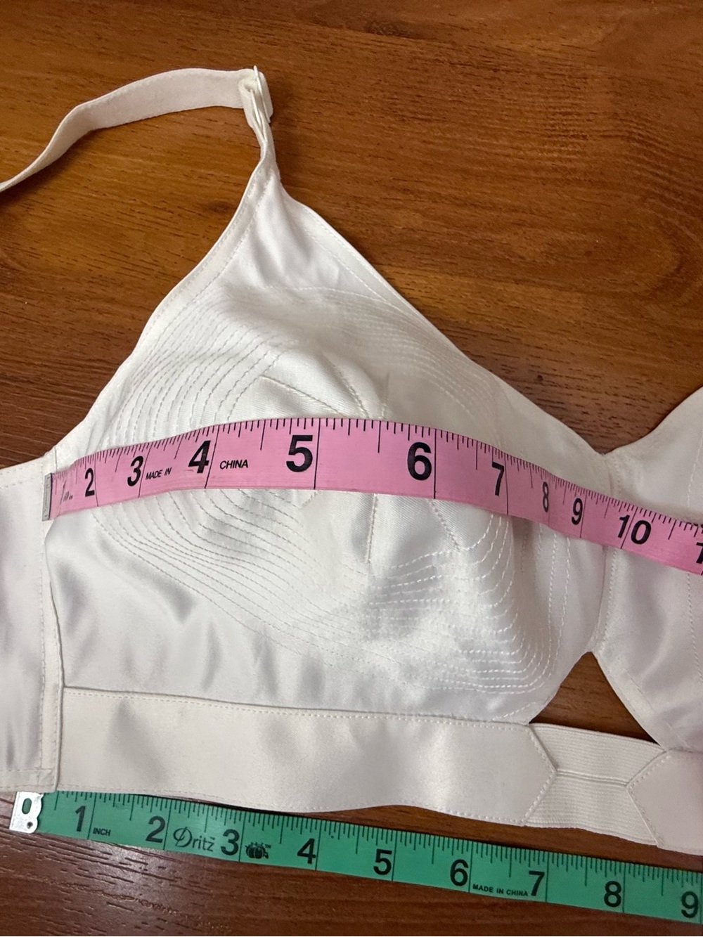 Secrets In Lace Fine Lingerie Since 1984 36DD Ivory - Picture 13 of 16